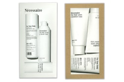 Nécessaire is using a sachet made from 63% paper for samples of The Body Lotion and The Body Serum.