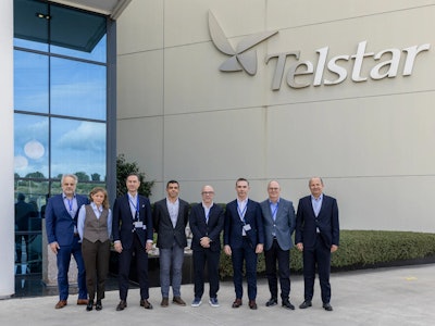 From left to right: Stephan März (Executive VP Pharma Liquid, Syntegon), Pilar Ramirez (General Counsel, Telstar), Torsten Türling (CEO, Syntegon), Jordi Serrat (Technology & Operations Corporate Manager, Telstar), Jordi Puig (Managing Director, Telstar), Petros Kapelles (Chief Operations Officer, Syntegon), Emili Pablos (Executive VP & Chief Financial Officer, Telstar), Matthias Wagner (Managing Director, Telstar).