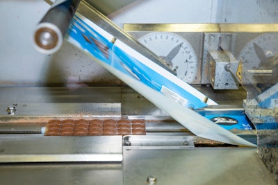 A cold seal lacquer, which has been applied to sealing areas, allows the paper-based package to be sealed on Orkla Suomi’s existing flowpack packaging machines, which are normally used to pack products in plastic, the company says.
