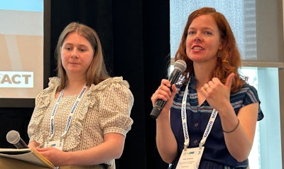 Jessica Zeuner of WWF (l.) and Julia Koskella of Systemiq
