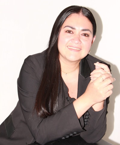 Roxana Rossette, Gm Serac Mid Am