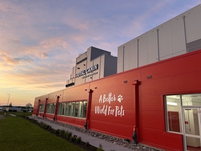 Roh Red Wall Exterior