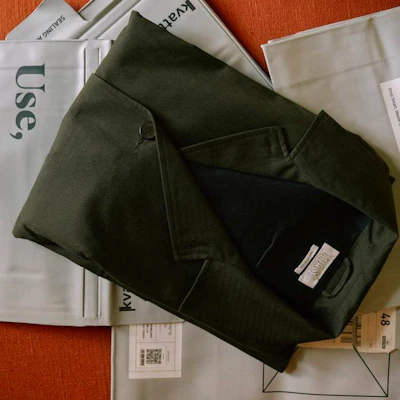 Each mailer is designed to be reused up to 10 times.