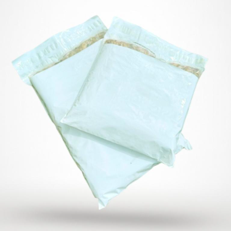 The sheep wool insulation is designed to maintain chilled or ambient temperatures for 24 to 48 hours depending on configuration and ambient conditions.