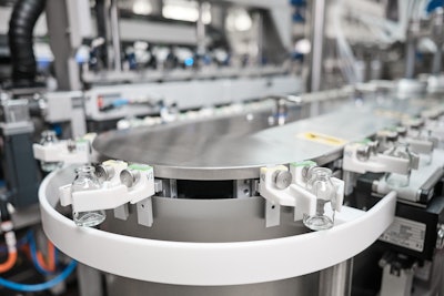 VarioFill eliminates the need for pucks and other guiding format parts, which makes transport particularly gentle.