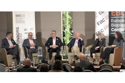 (l.to r.) AT EBP25, Lars Börger of nova-Institute, discussed the last 20 years of European Bioplastics and the bioplastics industry with panelists Patrick Zimmerman of FKuR, Francois de Bie of Emirates Biotech, Hasson von Pogrell of EUBP, Mariagiovanna Vetere of NatureWorks, and Alessandra Funcia of Sukano.