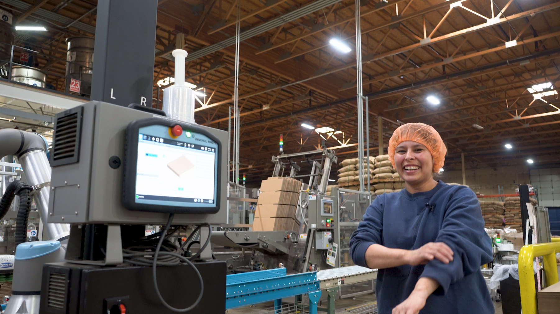Cobot Palletizing Delivers Speed, Safety, Nine-Month ROI at Coffee Co ...