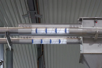 Low-friction surfaces enable the discs to glide smoothly through the conveying line tubing, ensuring efficient operation while minimizing product hang-up.