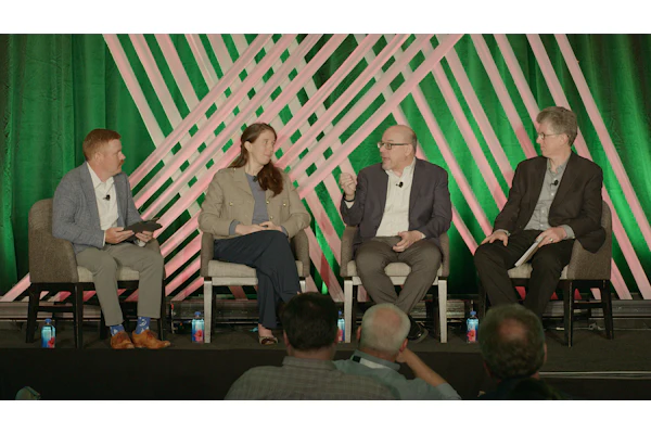 (from l. to r.) Moderator Matt Reynolds, Packaging World; Sarah Pamplanos Santos, Closed Loop Partners; Scott DeFife, Glass Packaging Institute; and Kenneth Laverdure, Estée Lauder Companies.