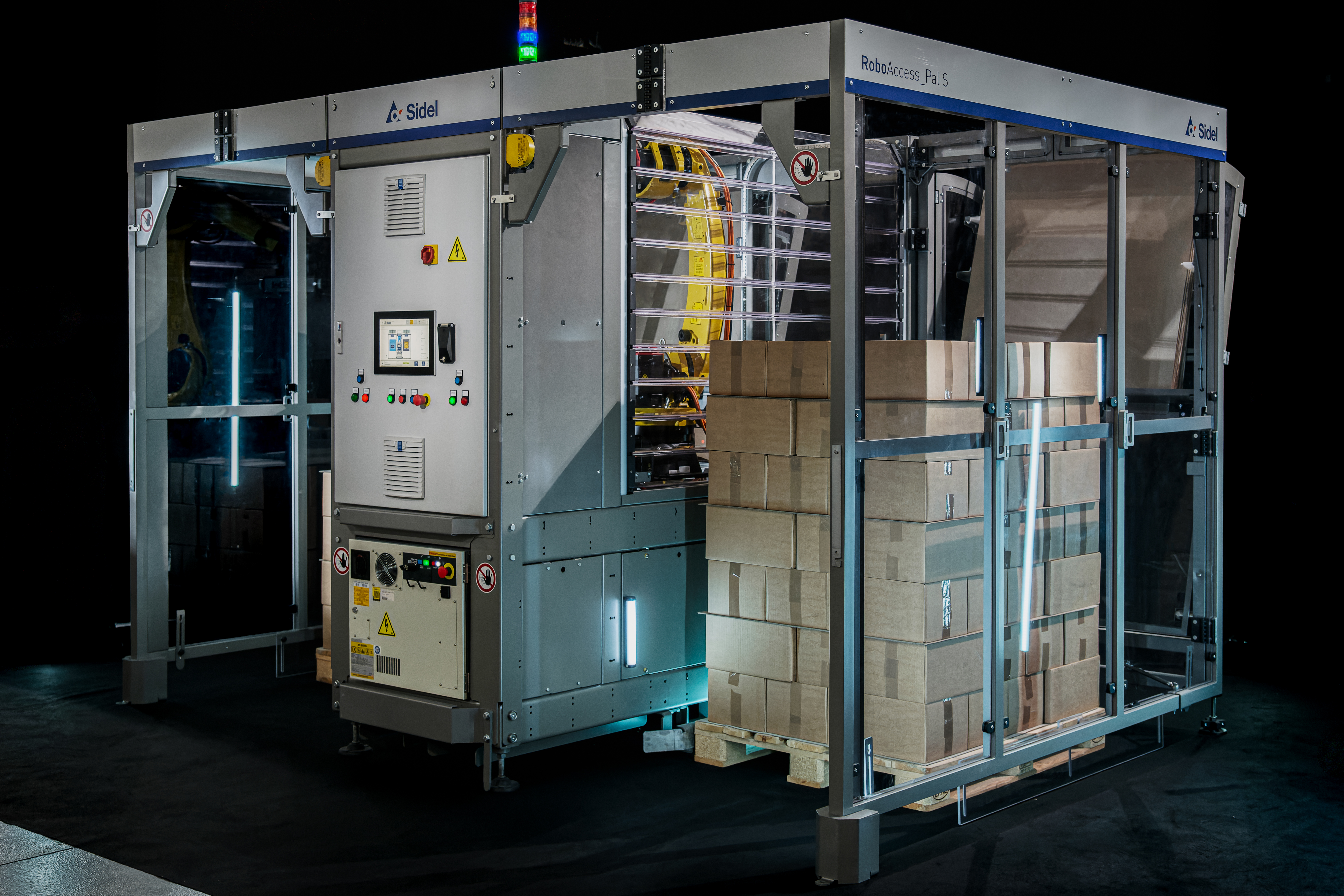 Sidel's RoboAccess_Pal S palletizer