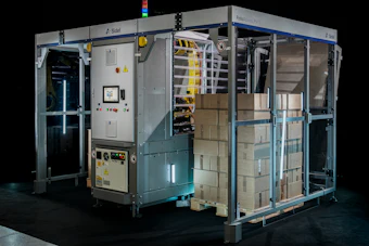 Sidel's RoboAccess_Pal S palletizer